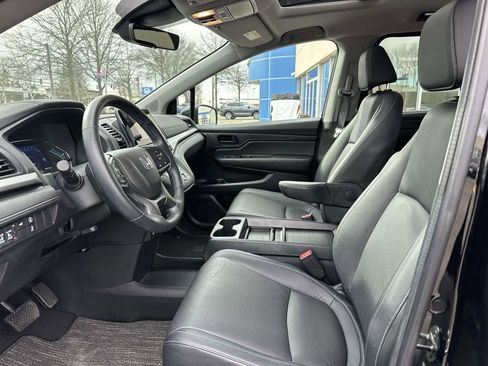 Certified 2024 Honda Odyssey EX-L image 13