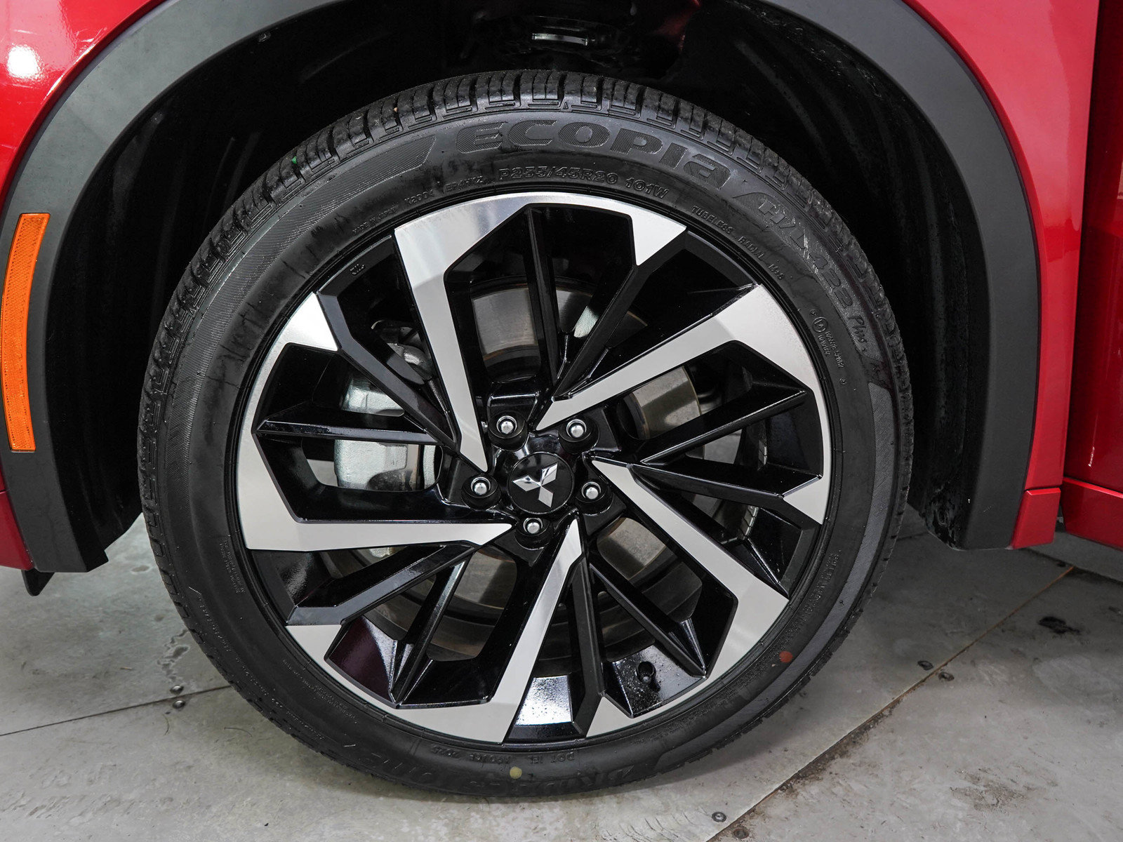 Used 2025 Mitsubishi Outlander SEL AWD/4WD image 33