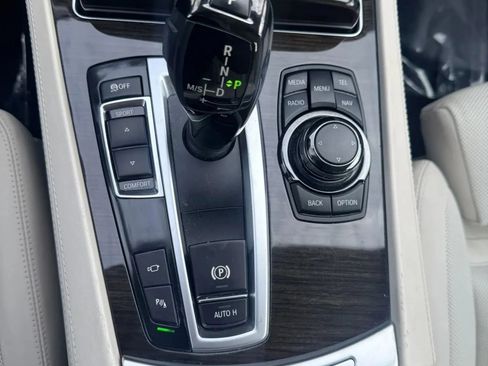 Used 2013 BMW 750Li RWD image 32
