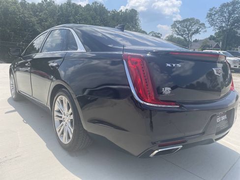 Used 2018 Cadillac XTS Luxury FWD image 5