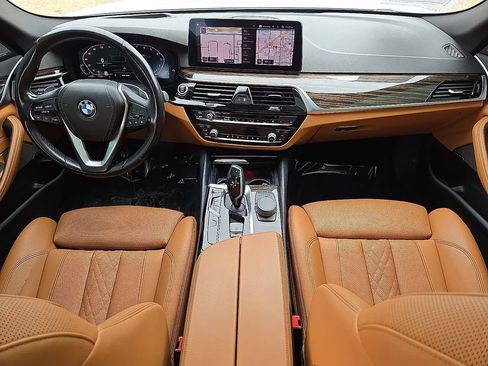 Used 2021 BMW 540i RWD image 16