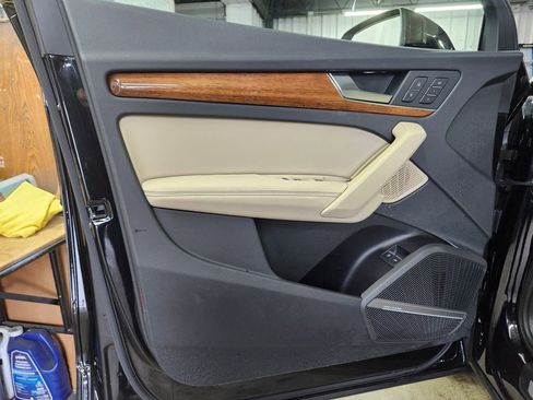 Certified 2023 Audi Q5 e Premium Plus w/ Premium Plus Package image 10