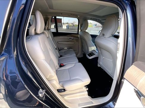Used 2025 Volvo XC90 B6 Core w/ Climate Package image 30