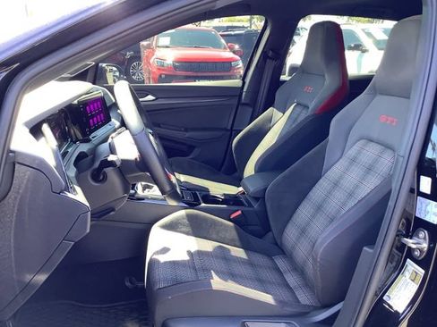Used 2024 Volkswagen GTI SE FWD image 8