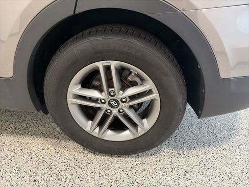 Used 2018 Hyundai Santa Fe Sport AWD/4WD image 33
