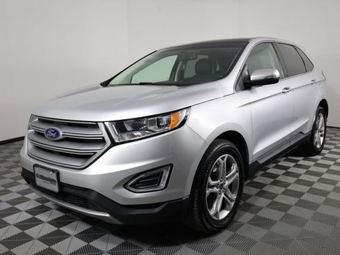 Used 2017 Ford Edge Titanium w/ Equipment Group 301A AWD/4WD image 5