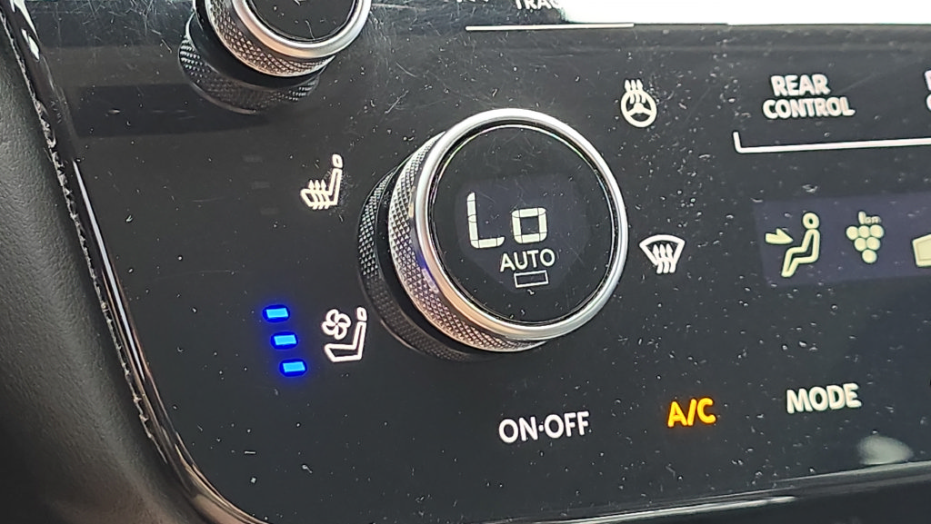 Used 2022 INFINITI QX60 Sensory w/ Vision Package AWD/4WD image 27