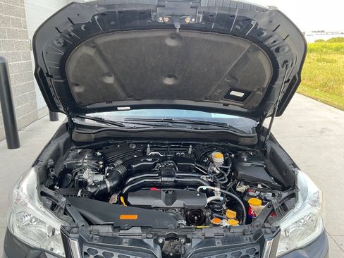 Used 2014 Subaru Forester 2.5i Touring AWD/4WD image 46