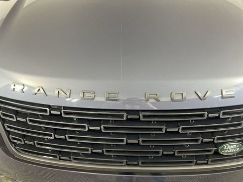Used 2024 Land Rover Range Rover Velar Dynamic HSE AWD/4WD image 33