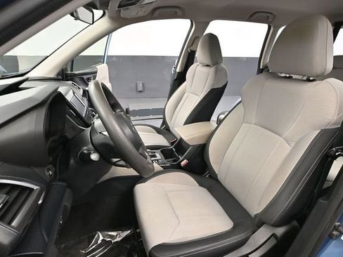 Used 2023 Subaru Forester AWD/4WD image 23