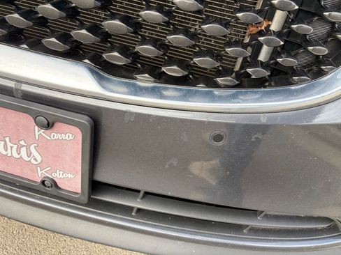 Used 2017 Kia Sedona LX w/ LX Essentials Premium Package image 25