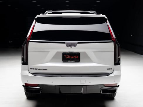 Used 2023 Cadillac Escalade Sport Platinum w/ LPO, ONYX Package AWD/4WD image 27