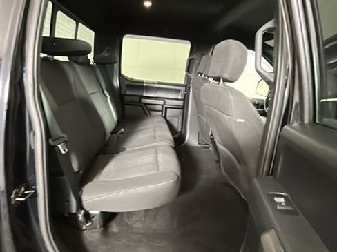 Used 2018 Ford F150 XLT w/ Equipment Group 302A Luxury AWD/4WD image 28