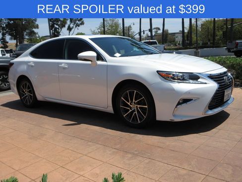 Used 2017 Lexus ES 350 w/ Premium Package FWD image 6