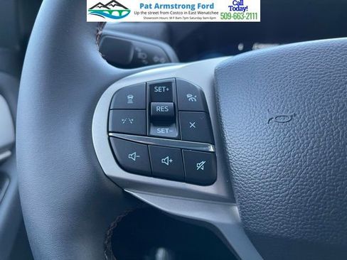 New 2026 Ford Explorer Active image 14