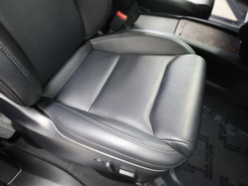 Used 2020 Tesla Model X Long Range AWD/4WD image 39