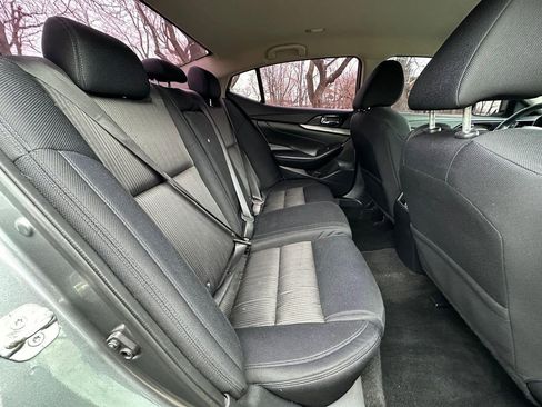 Used 2017 Nissan Maxima 3.5 S image 10