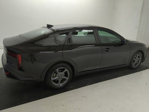 Used 2025 Kia K4 FWD image 10