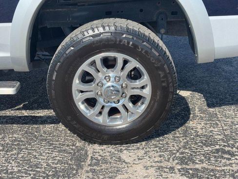 Used 2018 RAM 2500 Laramie image 11