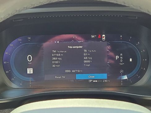 Used 2023 Volvo XC40 B5 Plus w/ Driver Assist Package AWD/4WD image 25