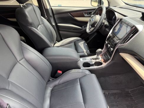 Used 2022 Subaru Ascent Touring AWD/4WD image 19