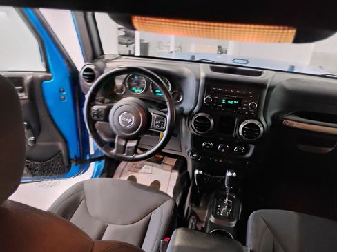 Used 2015 Jeep Wrangler Sport AWD/4WD image 44