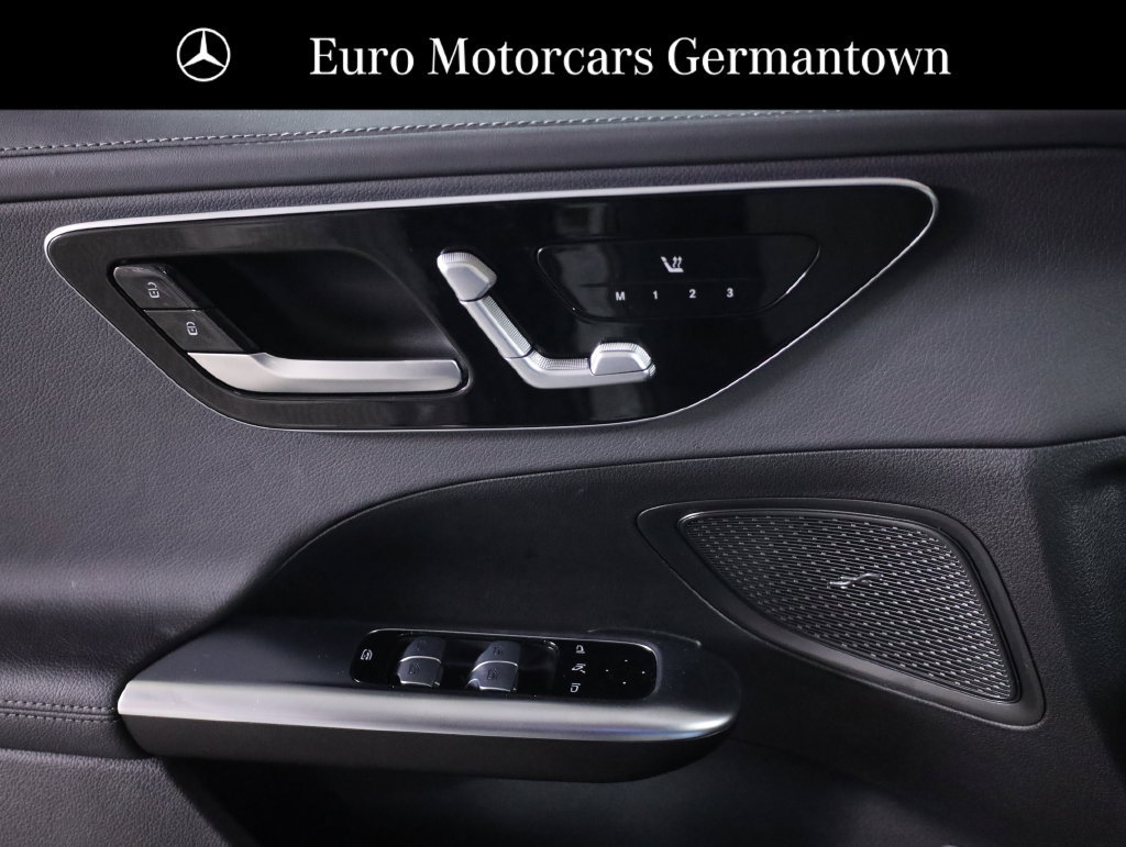 Used 2026 Mercedes-Benz C 300 4MATIC Sedan image 10