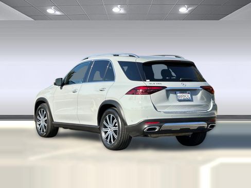 Used 2024 Mercedes-Benz GLE 350 4MATIC image 3