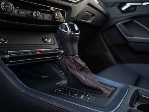 New 2025 Audi Q3 2.0T Premium Plus image 25