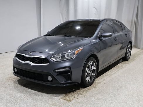 Used 2021 Kia Forte LXS image 5