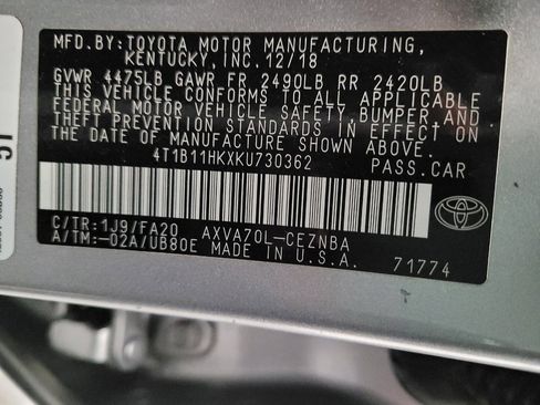 Used 2019 Toyota Camry LE FWD image 33