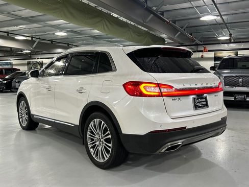 Used 2017 Lincoln MKX Reserve w/ Lincoln MKX Climate Package AWD/4WD image 4