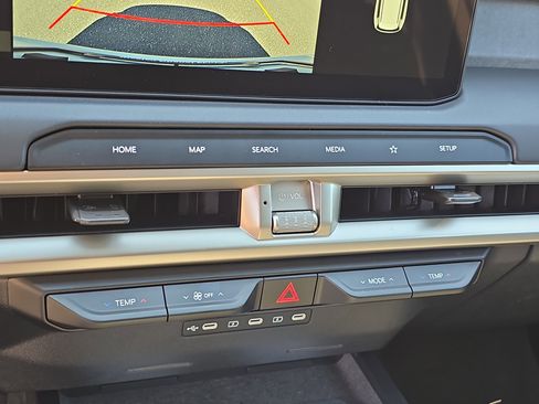 New 2027 Kia Telluride LX FWD image 25