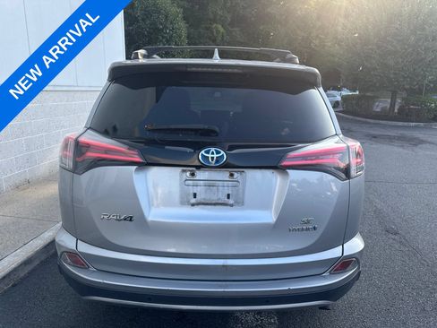Used 2017 Toyota RAV4 SE w/ Advanced Technology Package AWD/4WD image 3