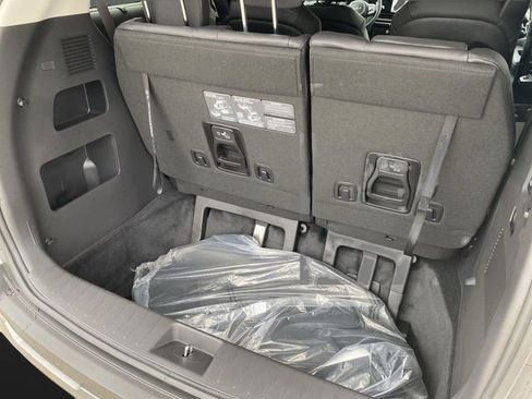 New 2026 Kia Carnival SX Prestige image 18