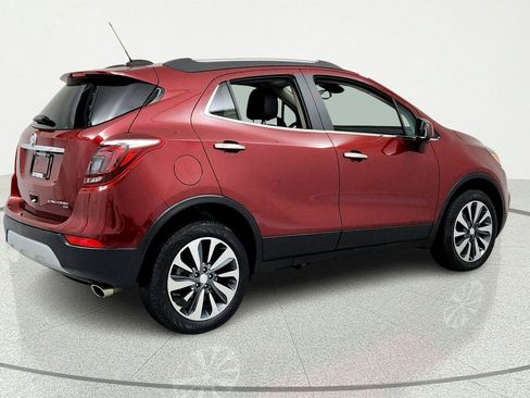Certified 2022 Buick Encore Preferred AWD/4WD image 5