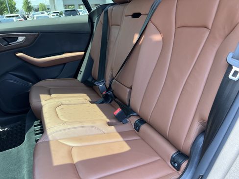 Certified 2024 Audi Q8 Premium AWD/4WD image 32
