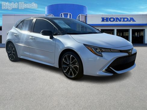 Used 2021 Toyota Corolla XSE w/ Carpet Mat Package (TMS) image 9