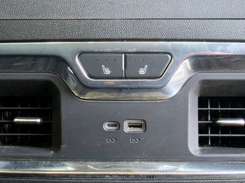 Used 2025 Chevrolet Silverado 2500 LTZ w/ Trail Boss Package AWD/4WD image 93