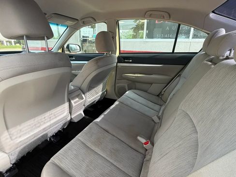 Used 2013 Subaru Legacy 2.5i Premium w/ All-Weather Pkg AWD/4WD image 10