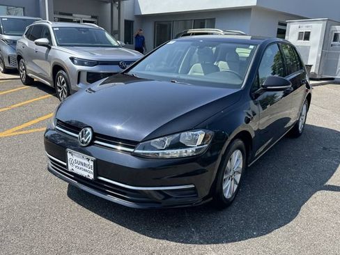 Used 2019 Volkswagen Golf S FWD image 8