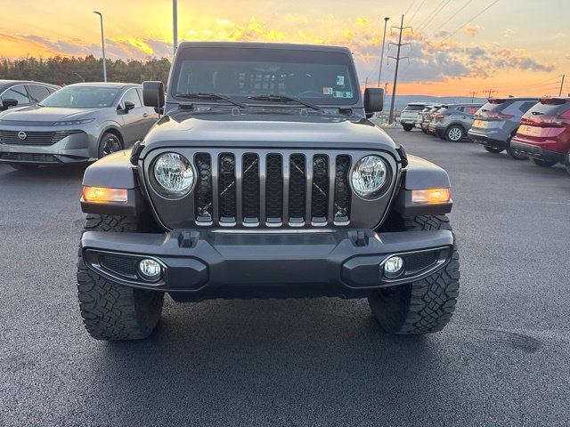Used 2021 Jeep Gladiator Overland w/ Popular Equipment Package AWD/4WD image 2