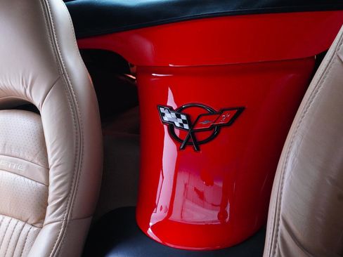 Used 2004 Chevrolet Corvette Convertible w/ Preferred Equipment Group image 25