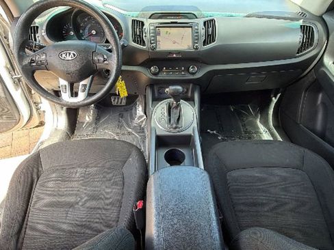 Used 2012 Kia Sportage LX w/ Navigation Pkg AWD/4WD image 26