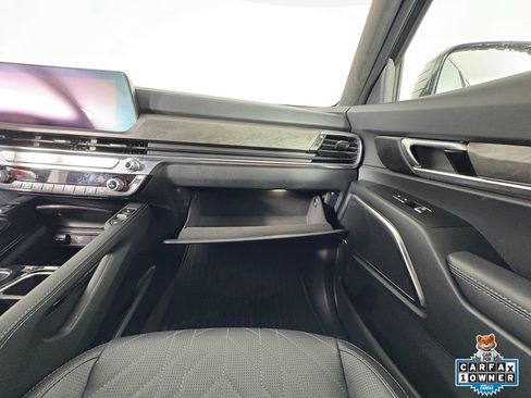 Certified 2025 Kia Telluride SX Prestige X-Line AWD/4WD image 28
