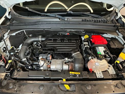 Used 2020 Jeep Renegade Latitude w/ Cold Weather Group image 23