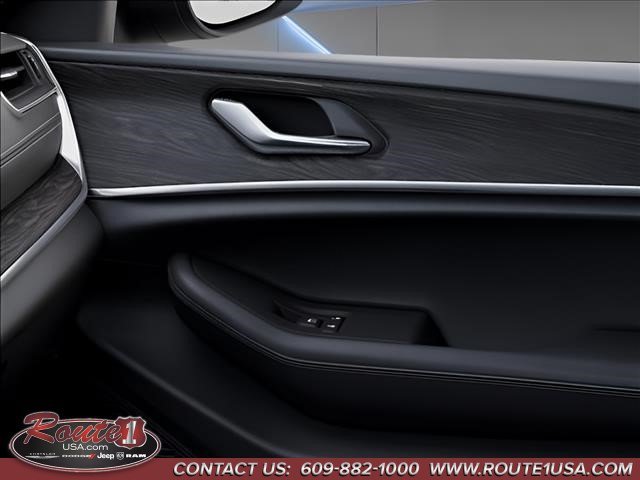 New 2026 Jeep Grand Cherokee Altitude AWD/4WD image 26