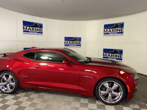 Used 2019 Chevrolet Camaro SS w/ LPO, Camaro Insignia Package RWD image 3