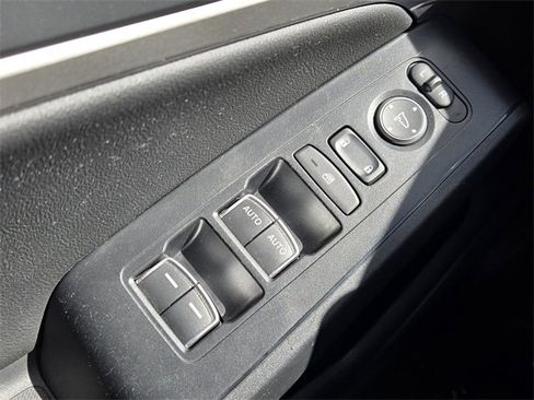 Certified 2023 Acura Integra image 28