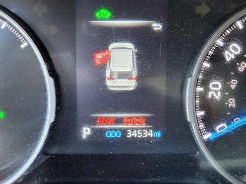 Certified 2022 Toyota RAV4 XLE w/ Convenience Package AWD/4WD image 26